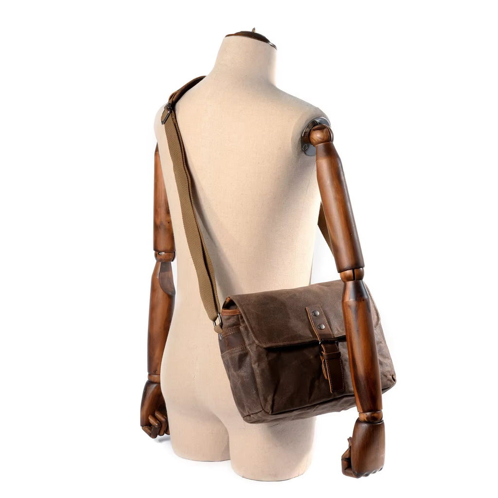 Outdoor Travel Camera Bag Digital SLR Professional SLR Photography Bag Batik Canvas Waterproof Micro Shoulder Bag